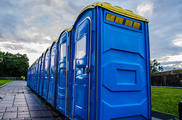 Best Portable restroom trailer rental  in St Petersburg, FL